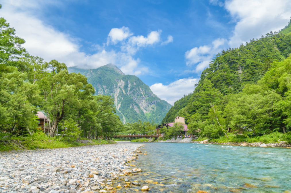 Kamikochi valley walking trail with mountain views